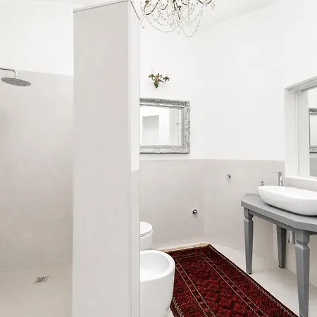 Grand Palace Apartamento