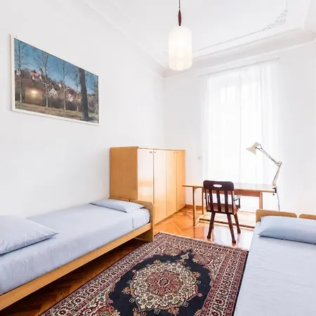 Grand Palace Apartamento Turín
